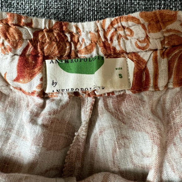 EUC Anthropologie Women’s Linen Shorts Size Small - Picture 3 of 3